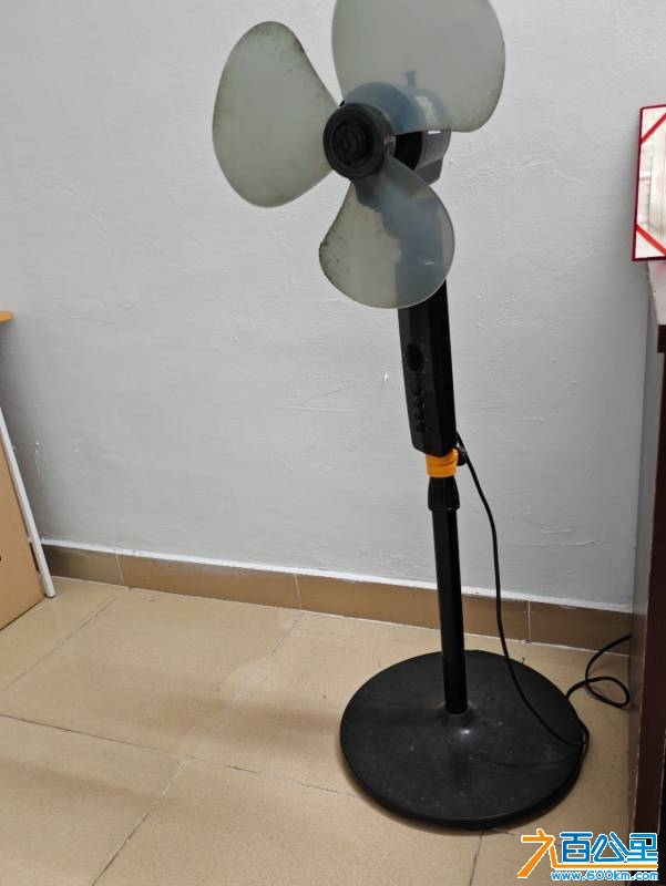 wechat_upload174627595168160e6f8b438
